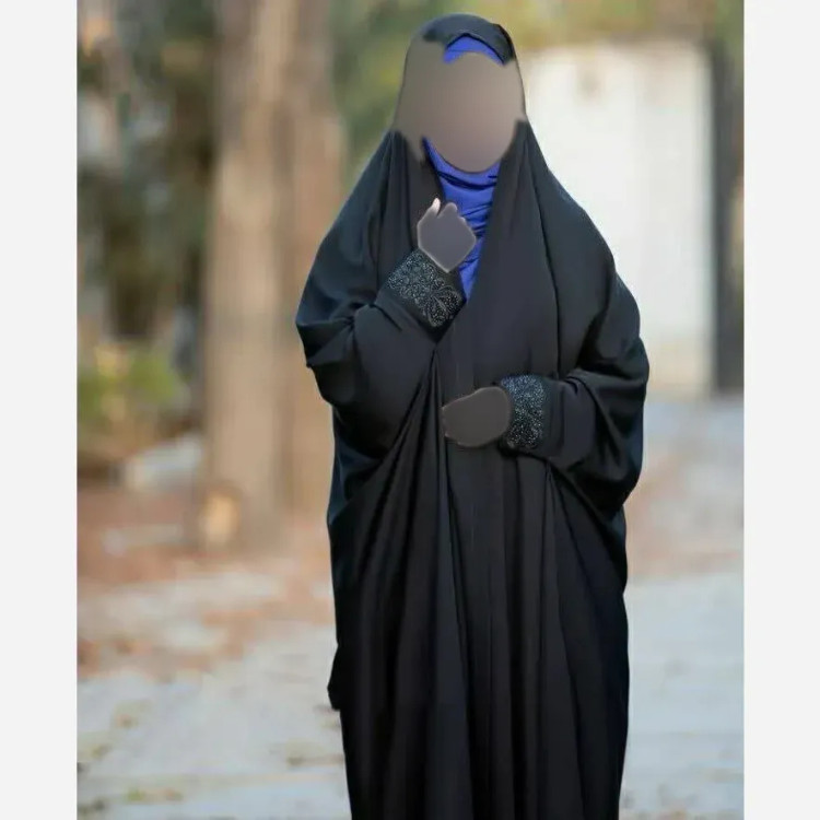 چادر دانشجویی مشکی کرپ حریر الاسود