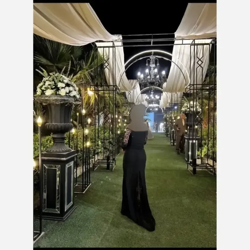 ماکسی مجلسی مدل ماهی رنگ مشکی جنس کرپ کشی و گیپور دانتل
