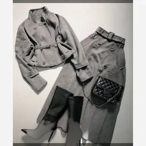 ست کت دامن زنانه فوتر کوبیده طوسی سایز فری 38 تا 44